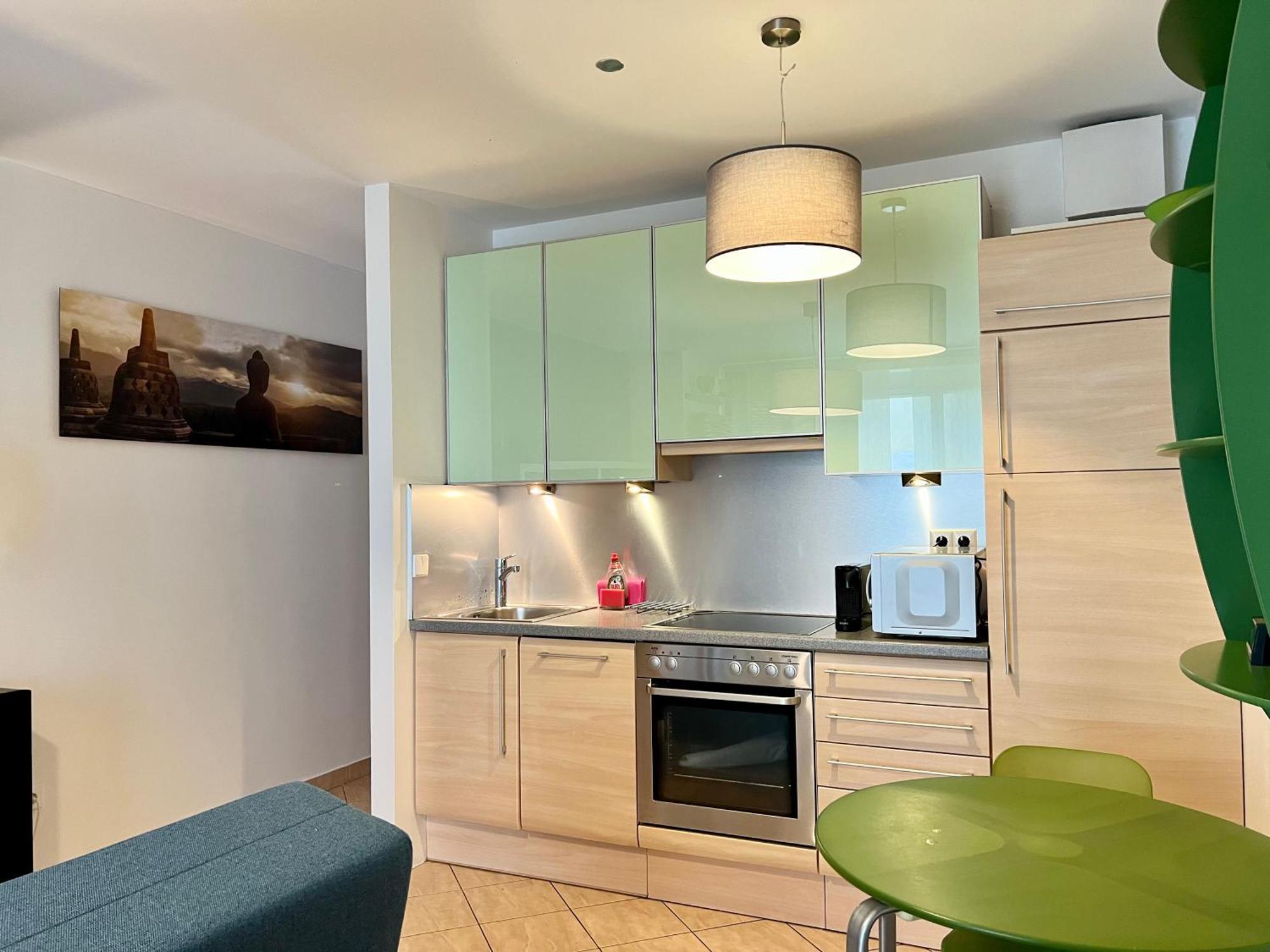 Feels-Like-Home Apt @ Praterstern Wenen Buitenkant foto